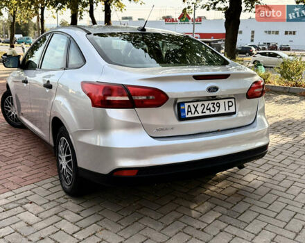 Серый Форд Фокус, объемом двигателя 2 л и пробегом 144 тыс. км за 6899 $, фото 7 на Automoto.ua
