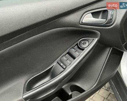 Серый Форд Фокус, объемом двигателя 2 л и пробегом 140 тыс. км за 7700 $, фото 25 на Automoto.ua