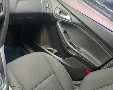 Серый Форд Фокус, объемом двигателя 2 л и пробегом 186 тыс. км за 7500 $, фото 19 на Automoto.ua