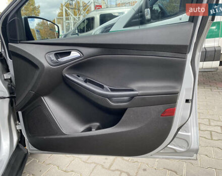 Серый Форд Фокус, объемом двигателя 2 л и пробегом 174 тыс. км за 8700 $, фото 16 на Automoto.ua