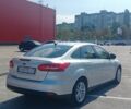 Сірий Форд Фокус, об'ємом двигуна 2 л та пробігом 111 тис. км за 7828 $, фото 2 на Automoto.ua