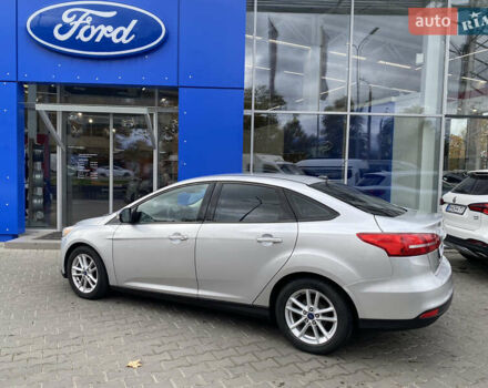 Серый Форд Фокус, объемом двигателя 2 л и пробегом 174 тыс. км за 8700 $, фото 3 на Automoto.ua