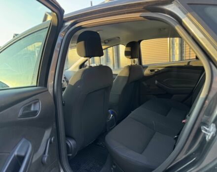 Форд Фокус 2016 в Белой Церкве на Automoto.ua Серый Форд Фокус, объемом двигателя 2 л и пробегом 98 тыс. км за 8000 $, фото 16 на Automoto.ua