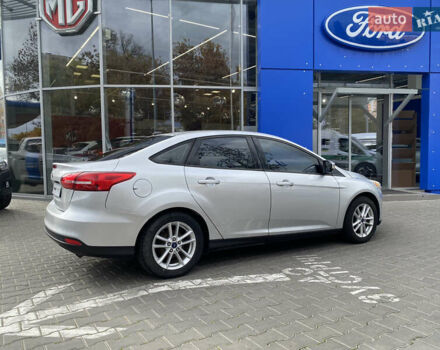 Серый Форд Фокус, объемом двигателя 2 л и пробегом 174 тыс. км за 8700 $, фото 5 на Automoto.ua