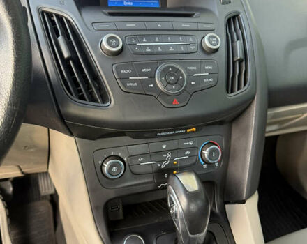 Сірий Форд Фокус, об'ємом двигуна 2 л та пробігом 151 тис. км за 7000 $, фото 9 на Automoto.ua