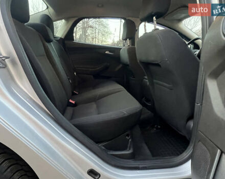 Серый Форд Фокус, объемом двигателя 2 л и пробегом 140 тыс. км за 8500 $, фото 18 на Automoto.ua