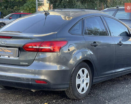 Сірий Форд Фокус, об'ємом двигуна 2 л та пробігом 184 тис. км за 7199 $, фото 5 на Automoto.ua