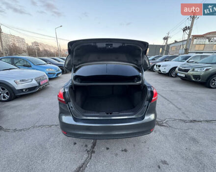 Серый Форд Фокус, объемом двигателя 2 л и пробегом 82 тыс. км за 8000 $, фото 7 на Automoto.ua