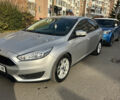 Сірий Форд Фокус, об'ємом двигуна 2 л та пробігом 121 тис. км за 9000 $, фото 2 на Automoto.ua