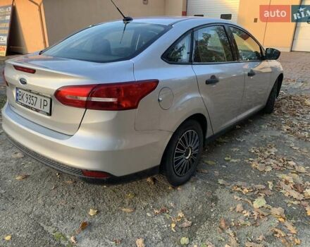 Серый Форд Фокус, объемом двигателя 2 л и пробегом 115 тыс. км за 7950 $, фото 1 на Automoto.ua