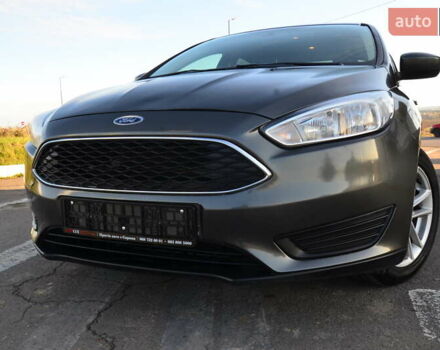 Сірий Форд Фокус, об'ємом двигуна 1 л та пробігом 125 тис. км за 6250 $, фото 1 на Automoto.ua
