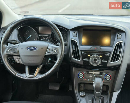 Сірий Форд Фокус, об'ємом двигуна 2 л та пробігом 135 тис. км за 9000 $, фото 14 на Automoto.ua