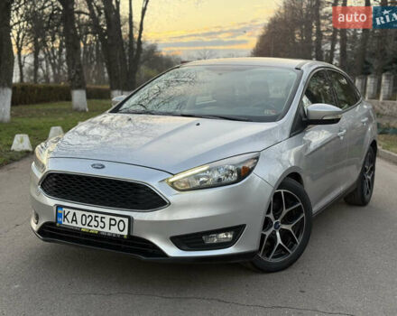 Сірий Форд Фокус, об'ємом двигуна 2 л та пробігом 135 тис. км за 9000 $, фото 2 на Automoto.ua