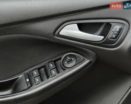 Серый Форд Фокус, объемом двигателя 2 л и пробегом 78 тыс. км за 8500 $, фото 41 на Automoto.ua