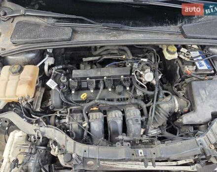 Сірий Форд Фокус, об'ємом двигуна 2 л та пробігом 160 тис. км за 2600 $, фото 4 на Automoto.ua