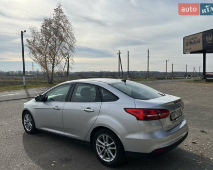 Серый Форд Фокус, объемом двигателя 2 л и пробегом 123 тыс. км за 8100 $, фото 5 на Automoto.ua
