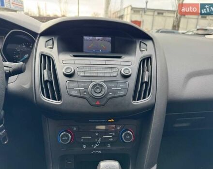 Серый Форд Фокус, объемом двигателя 1 л и пробегом 160 тыс. км за 7500 $, фото 13 на Automoto.ua