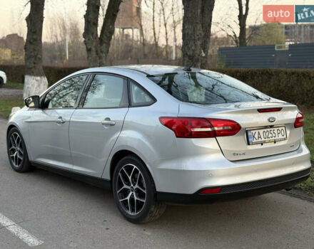 Сірий Форд Фокус, об'ємом двигуна 2 л та пробігом 135 тис. км за 9000 $, фото 7 на Automoto.ua