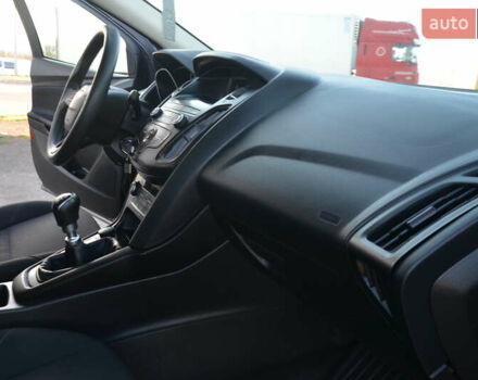 Сірий Форд Фокус, об'ємом двигуна 1 л та пробігом 125 тис. км за 6250 $, фото 60 на Automoto.ua