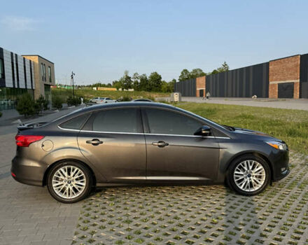 Серый Форд Фокус, объемом двигателя 2 л и пробегом 106 тыс. км за 11000 $, фото 2 на Automoto.ua