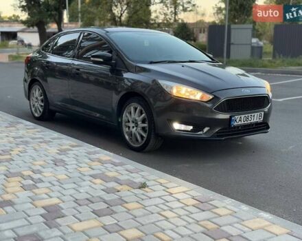 Серый Форд Фокус, объемом двигателя 2.01 л и пробегом 72 тыс. км за 8000 $, фото 5 на Automoto.ua