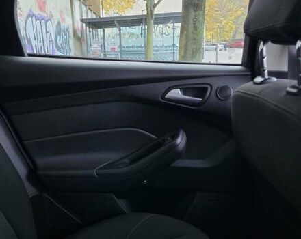 Сірий Форд Фокус, об'ємом двигуна 2 л та пробігом 152 тис. км за 9000 $, фото 19 на Automoto.ua