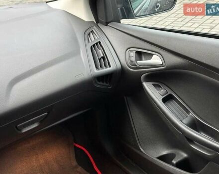Серый Форд Фокус, объемом двигателя 1 л и пробегом 105 тыс. км за 6990 $, фото 8 на Automoto.ua