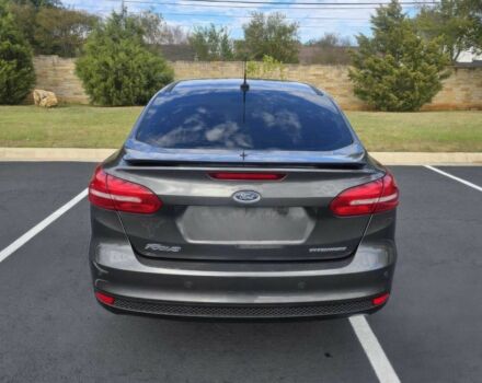 Сірий Форд Фокус, об'ємом двигуна 2 л та пробігом 54 тис. км за 3900 $, фото 4 на Automoto.ua