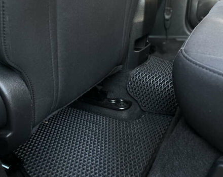 Сірий Форд Фокус, об'ємом двигуна 2 л та пробігом 125 тис. км за 12500 $, фото 83 на Automoto.ua