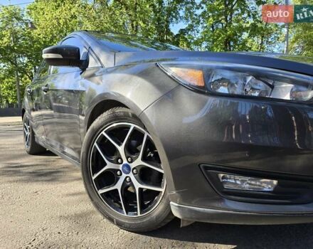 Серый Форд Фокус, объемом двигателя 2 л и пробегом 112 тыс. км за 8900 $, фото 1 на Automoto.ua