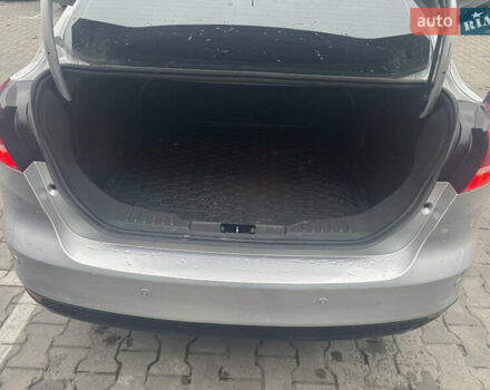 Серый Форд Фокус, объемом двигателя 2 л и пробегом 154 тыс. км за 7800 $, фото 27 на Automoto.ua