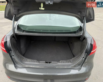 Сірий Форд Фокус, об'ємом двигуна 2 л та пробігом 74 тис. км за 10500 $, фото 14 на Automoto.ua