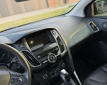 Серый Форд Фокус, объемом двигателя 2 л и пробегом 106 тыс. км за 11000 $, фото 14 на Automoto.ua