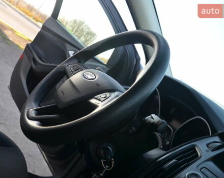 Сірий Форд Фокус, об'ємом двигуна 1 л та пробігом 125 тис. км за 6250 $, фото 62 на Automoto.ua