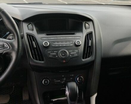 Сірий Форд Фокус, об'ємом двигуна 2 л та пробігом 142 тис. км за 8999 $, фото 14 на Automoto.ua