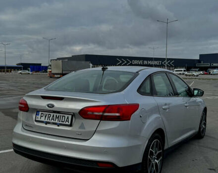 Серый Форд Фокус, объемом двигателя 2 л и пробегом 117 тыс. км за 10000 $, фото 6 на Automoto.ua