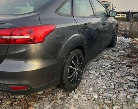 Серый Форд Фокус, объемом двигателя 2 л и пробегом 140 тыс. км за 4600 $, фото 5 на Automoto.ua