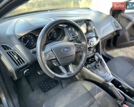 Сірий Форд Фокус, об'ємом двигуна 2 л та пробігом 125 тис. км за 12500 $, фото 46 на Automoto.ua