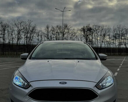 Серый Форд Фокус, объемом двигателя 2 л и пробегом 117 тыс. км за 10000 $, фото 2 на Automoto.ua
