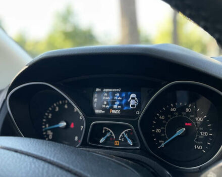 Сірий Форд Фокус, об'ємом двигуна 2 л та пробігом 125 тис. км за 12500 $, фото 56 на Automoto.ua