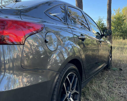 Сірий Форд Фокус, об'ємом двигуна 2 л та пробігом 125 тис. км за 12500 $, фото 24 на Automoto.ua