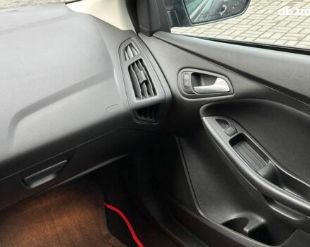 Серый Форд Фокус, объемом двигателя 1 л и пробегом 105 тыс. км за 6990 $, фото 8 на Automoto.ua