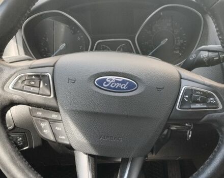 Сірий Форд Фокус, об'ємом двигуна 2 л та пробігом 142 тис. км за 8999 $, фото 2 на Automoto.ua