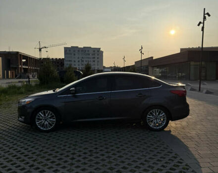 Серый Форд Фокус, объемом двигателя 2 л и пробегом 106 тыс. км за 11000 $, фото 1 на Automoto.ua