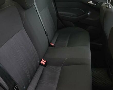 Сірий Форд Фокус, об'ємом двигуна 2 л та пробігом 152 тис. км за 9000 $, фото 23 на Automoto.ua