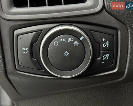 Серый Форд Фокус, объемом двигателя 2 л и пробегом 78 тыс. км за 8500 $, фото 40 на Automoto.ua