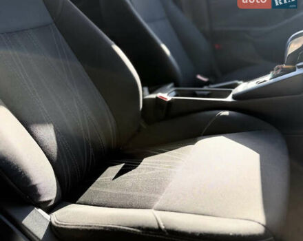 Серый Форд Фокус, объемом двигателя 2 л и пробегом 127 тыс. км за 7800 $, фото 6 на Automoto.ua