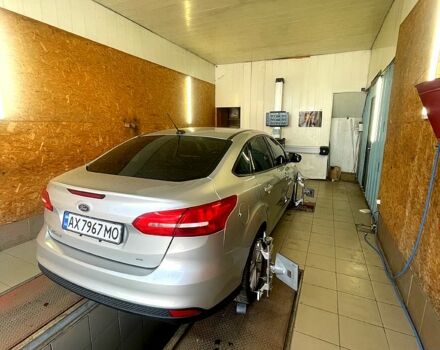 Серый Форд Фокус, объемом двигателя 2 л и пробегом 83 тыс. км за 9600 $, фото 8 на Automoto.ua