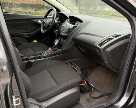 Сірий Форд Фокус, об'ємом двигуна 2 л та пробігом 119 тис. км за 8500 $, фото 11 на Automoto.ua