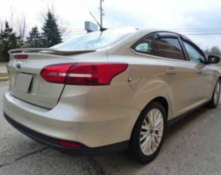 Серый Форд Фокус, объемом двигателя 2 л и пробегом 68 тыс. км за 7500 $, фото 5 на Automoto.ua